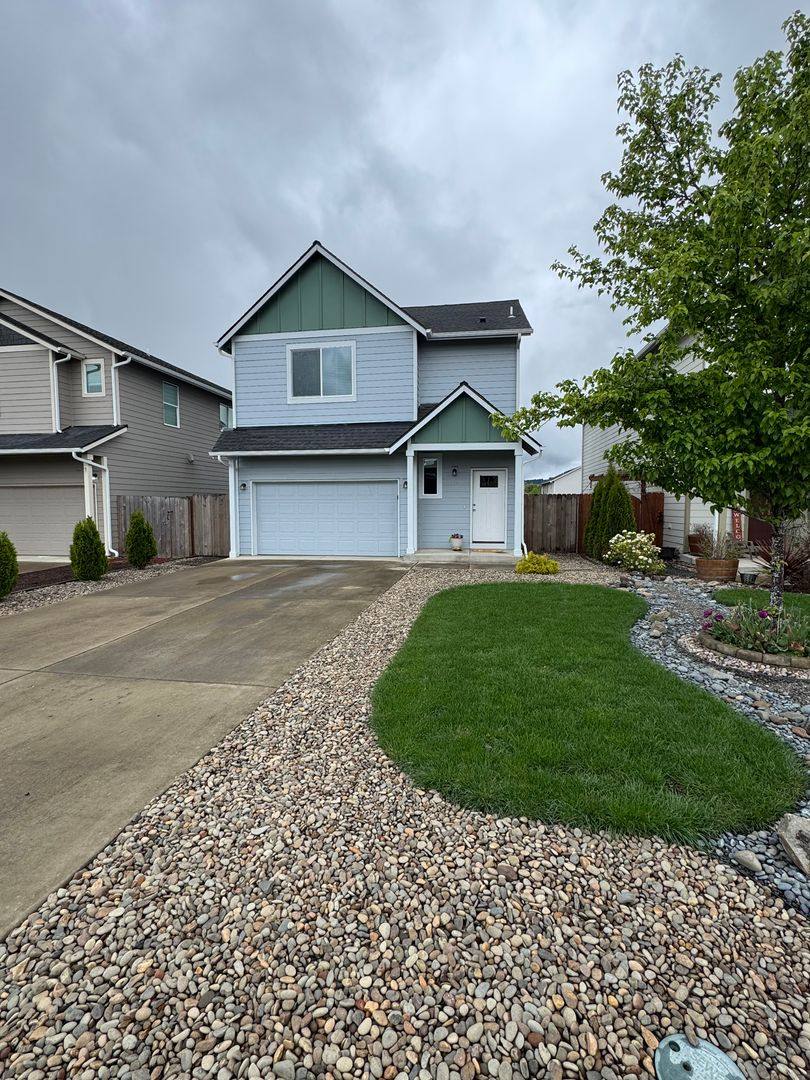 House for rent at 756 S 16th St, Philomath, OR 97370