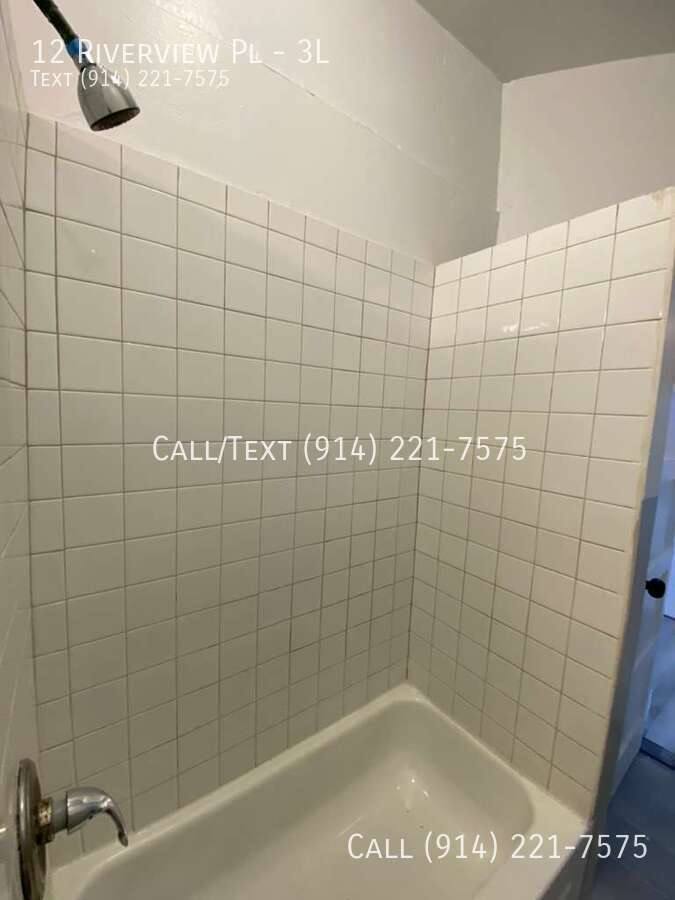 Apartment for rent at 12 Riverview Place #3L, Yonkers, NY 10701