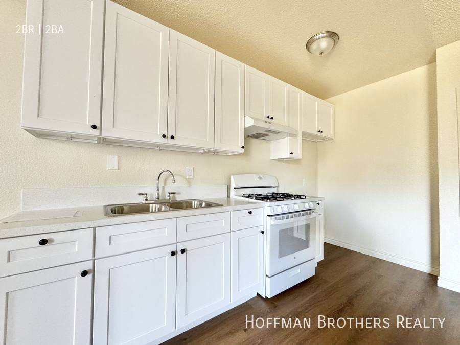 Apartment for rent at 15552 Nordhoff St #105, North Hills, CA 91343