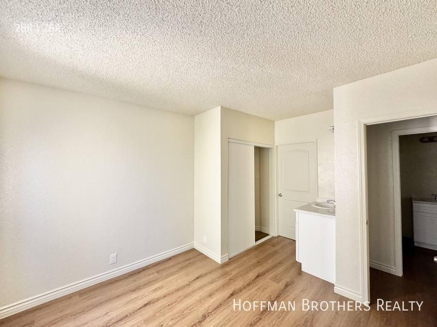 Apartment for rent at 15552 Nordhoff St #105, North Hills, CA 91343