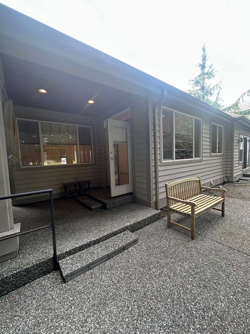 House for rent at 8616 Blue Grouse Way, Blaine, WA 98230