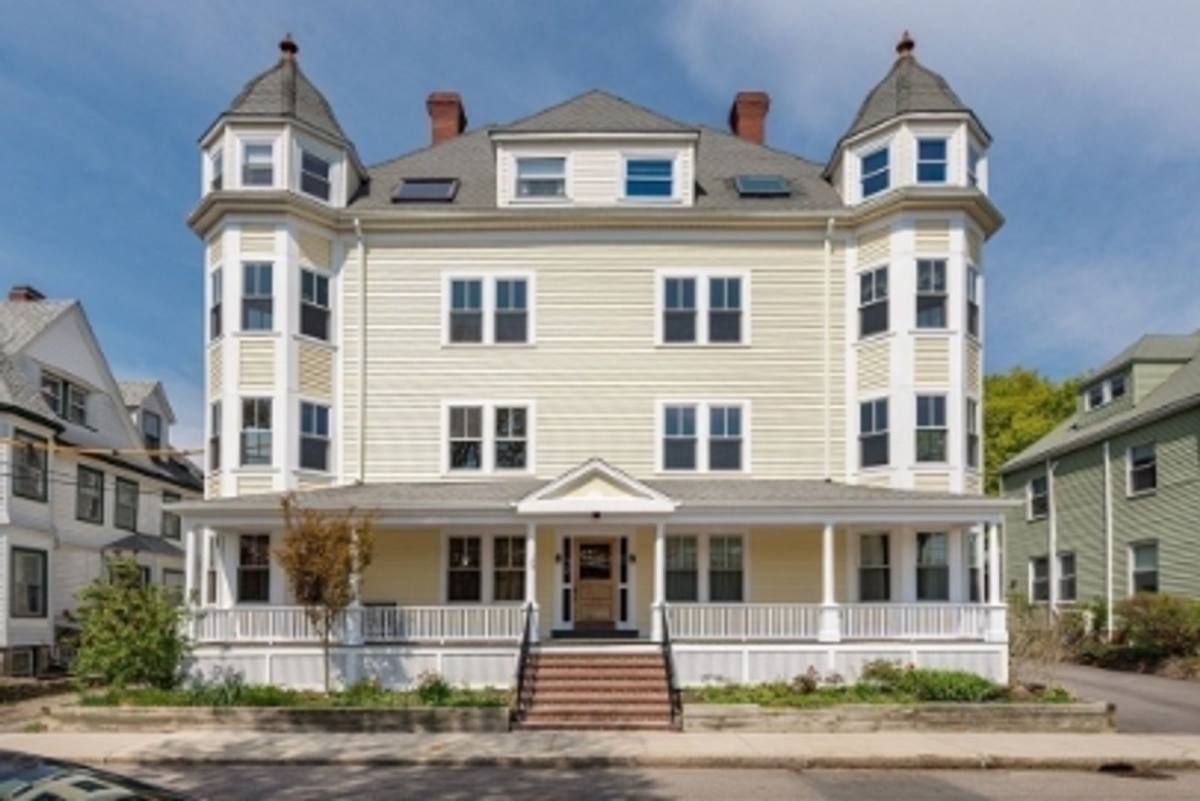 Condo for rent at 191 Davis Ave #1, Brookline, MA 02445