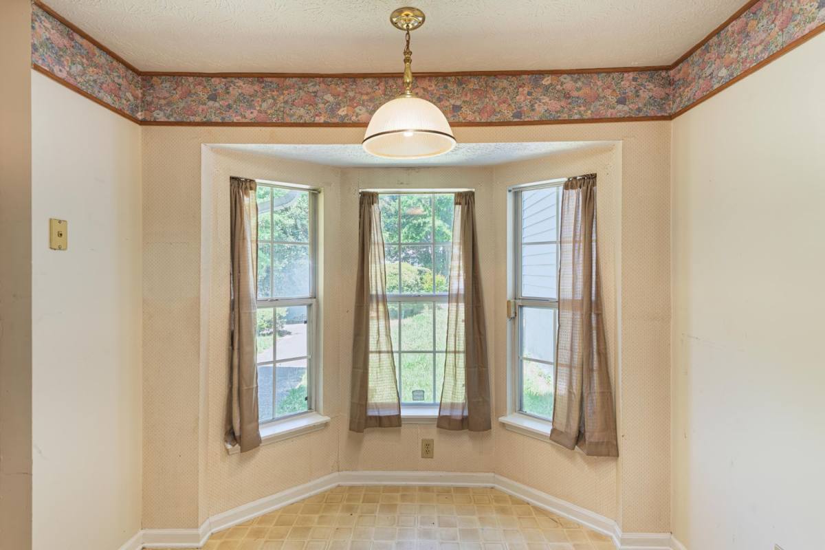 Townhouse for rent at 5640 Waterford Court, Morrow, GA 30260