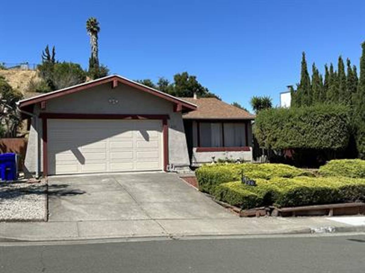 House for rent at 226 Sparrow Dr, Hercules, CA 94547