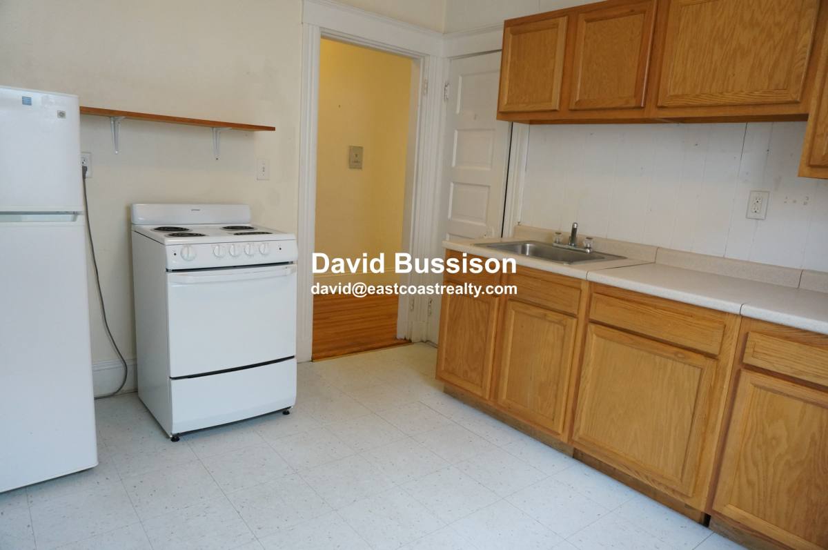 Apartment for rent at 1375 Commonwealth Ave #11, Brighton, MA 02135