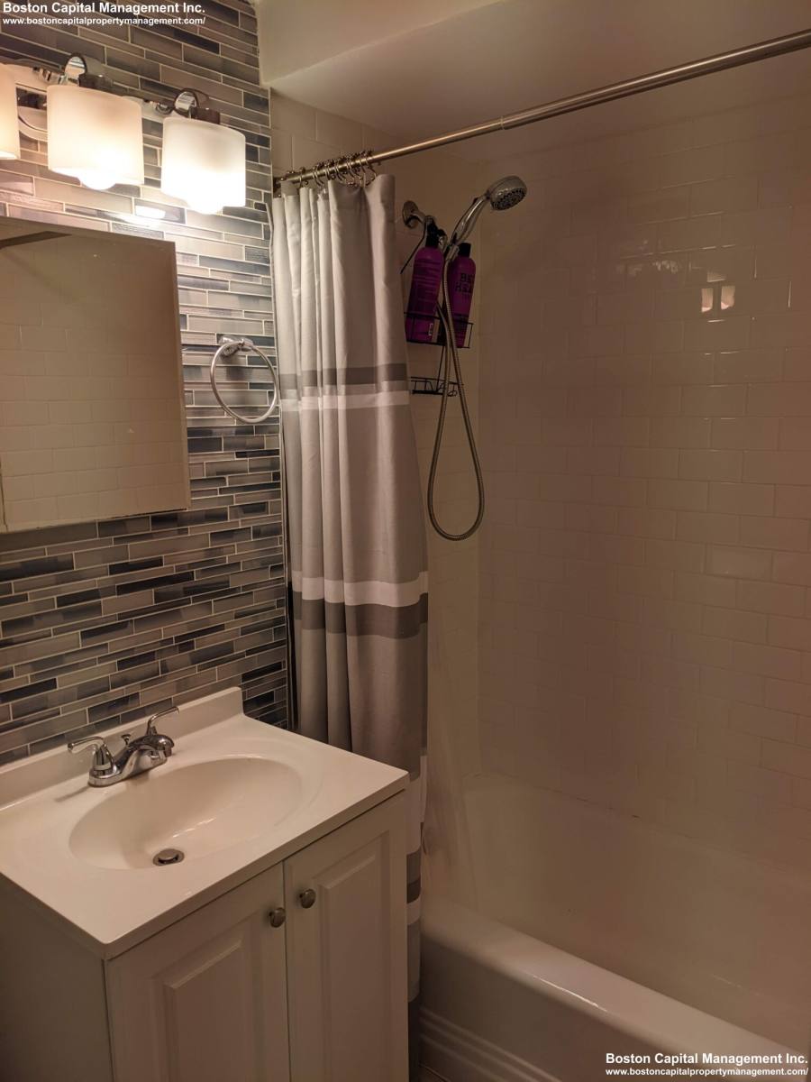Apartment for rent at 230 Beacon #B1, Boston, MA 02116