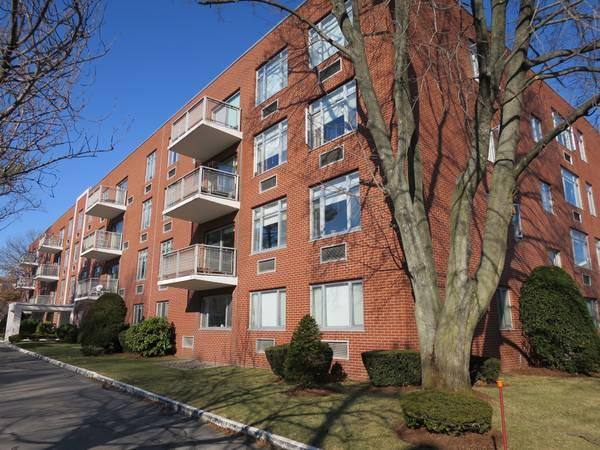 Apartment for rent at 35 Vernon St #211, Brookline, MA 02446
