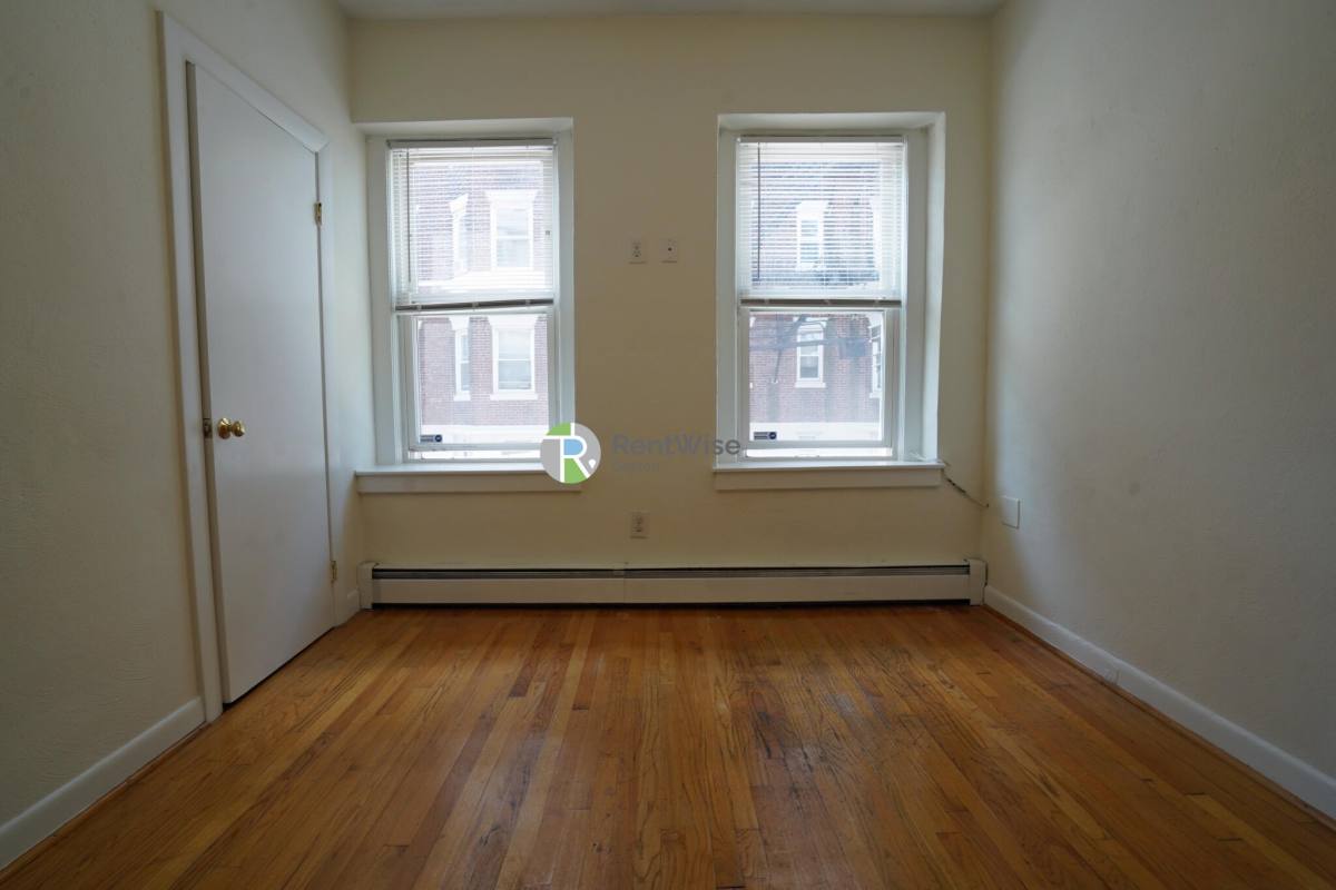 Apartment for rent at 1322 Commonwealth Ave #1, Allston, MA 02134