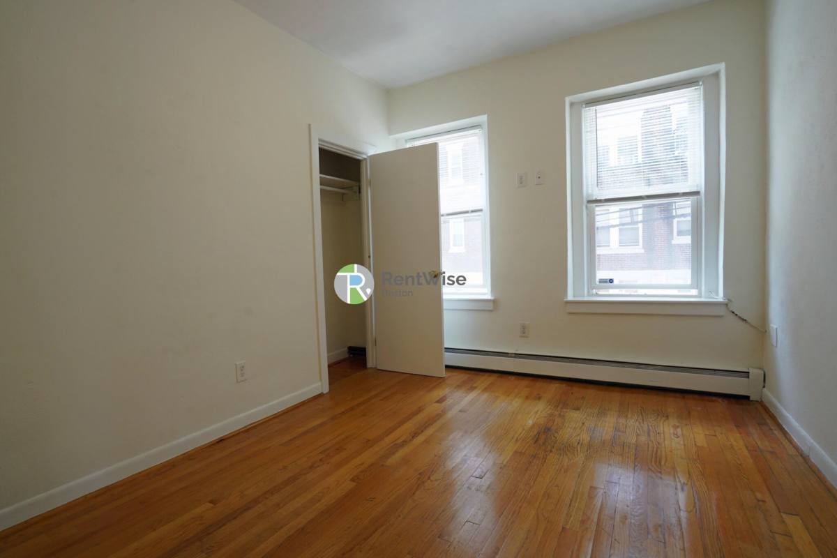 Apartment for rent at 1322 Commonwealth Ave #1, Allston, MA 02134