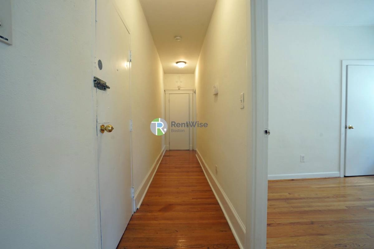 Apartment for rent at 1322 Commonwealth Ave #1, Allston, MA 02134