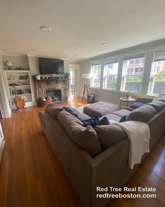 Apartment for rent at 651 Washington St #1, Brookline, MA 02446