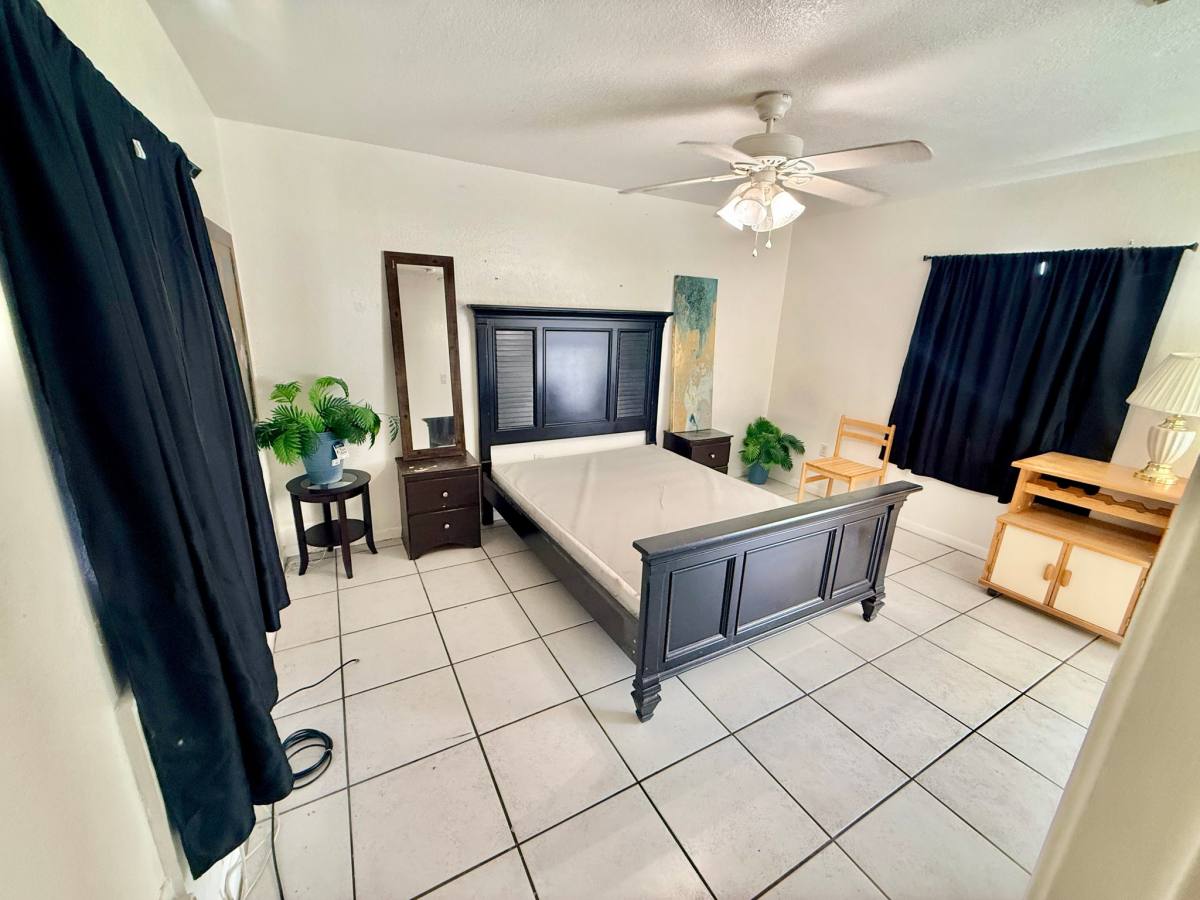 Apartment for rent at 720 NE 11th Ave #2, Pompano Beach, FL 33060