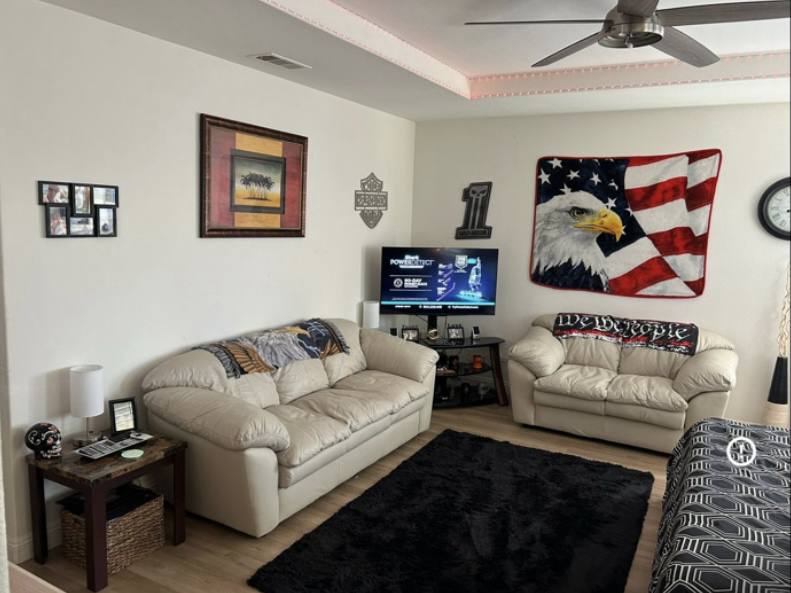 Apartment for rent at 13238 Wooden Gate Way, Corona, CA 92880