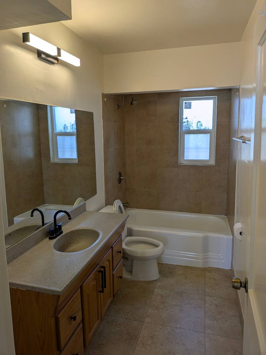 House for rent at 4331 N 20th St, Phoenix, AZ 85016