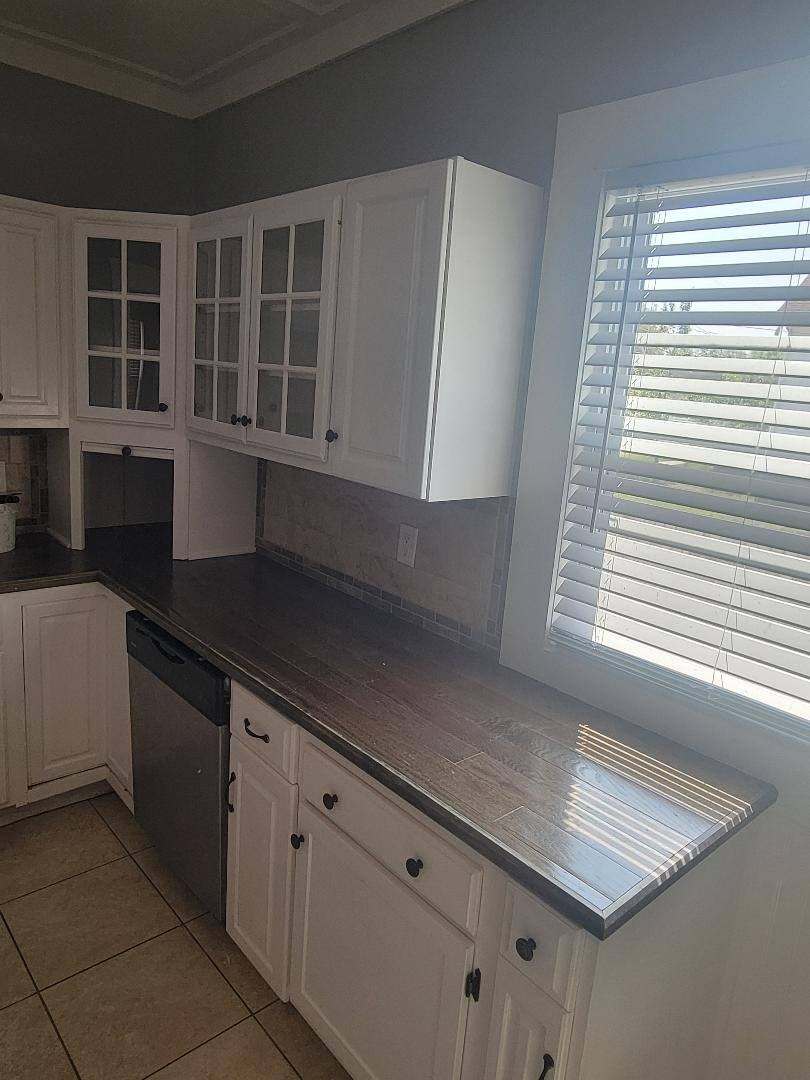 Apartment for rent at 3036 W51st #1, Cleveland, OH 44112