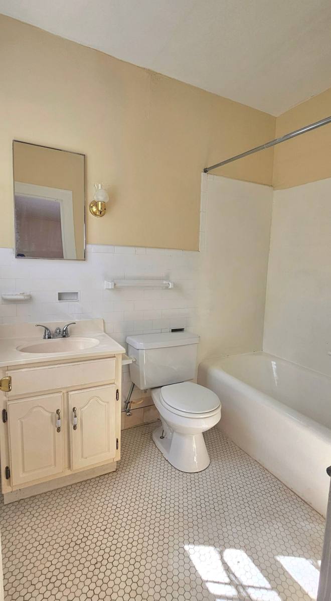 Apartment for rent at 1499 Ella T Grasso Blvd #B5, New Haven, CT 06511