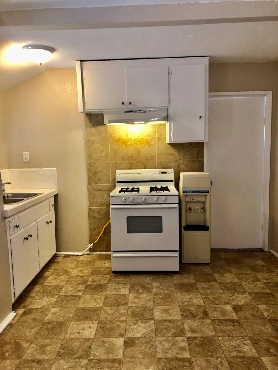 House for rent at 606 1 2 W 4th Ave, La Habra, CA 90631