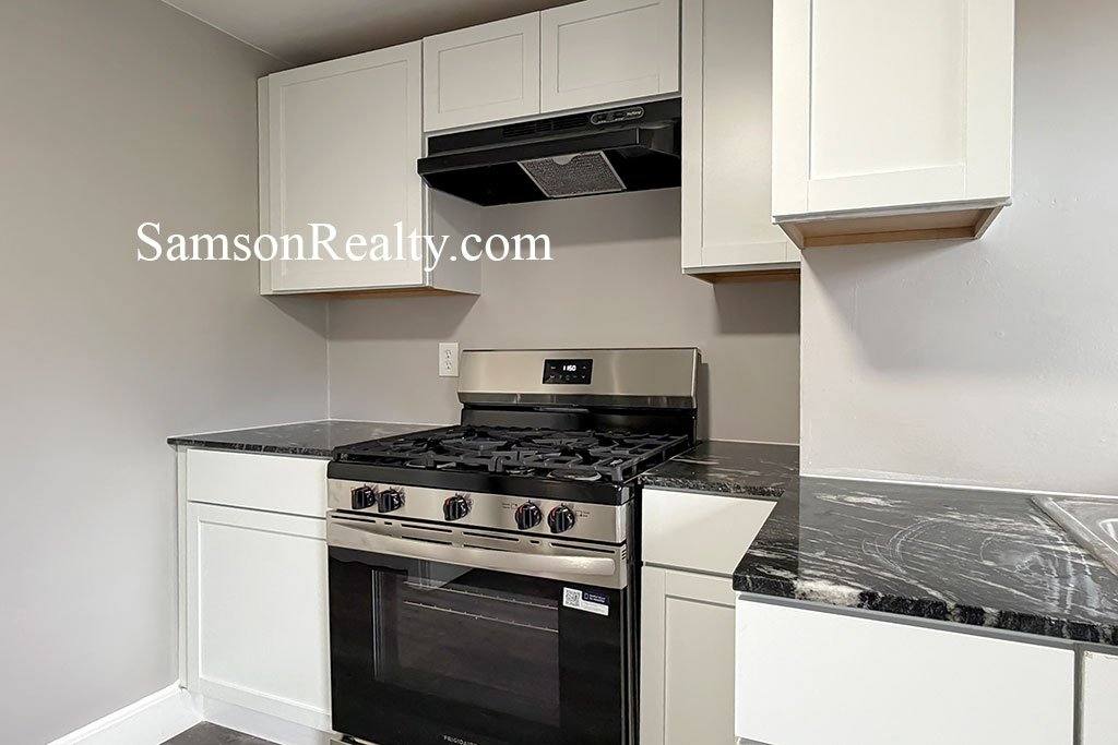 Apartment for rent at 41 Jenckes #3, Providence, RI 02906