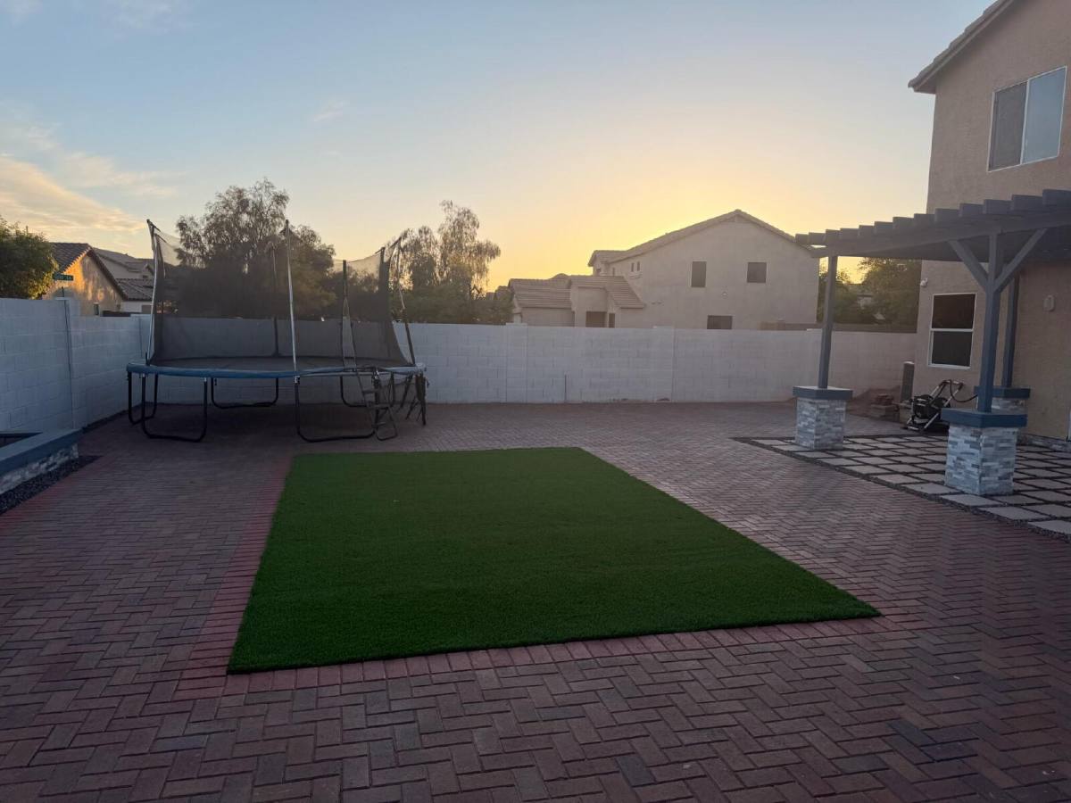 House for rent at 3907 E Pinto Valley Rd, San Tan Valley, AZ 85143