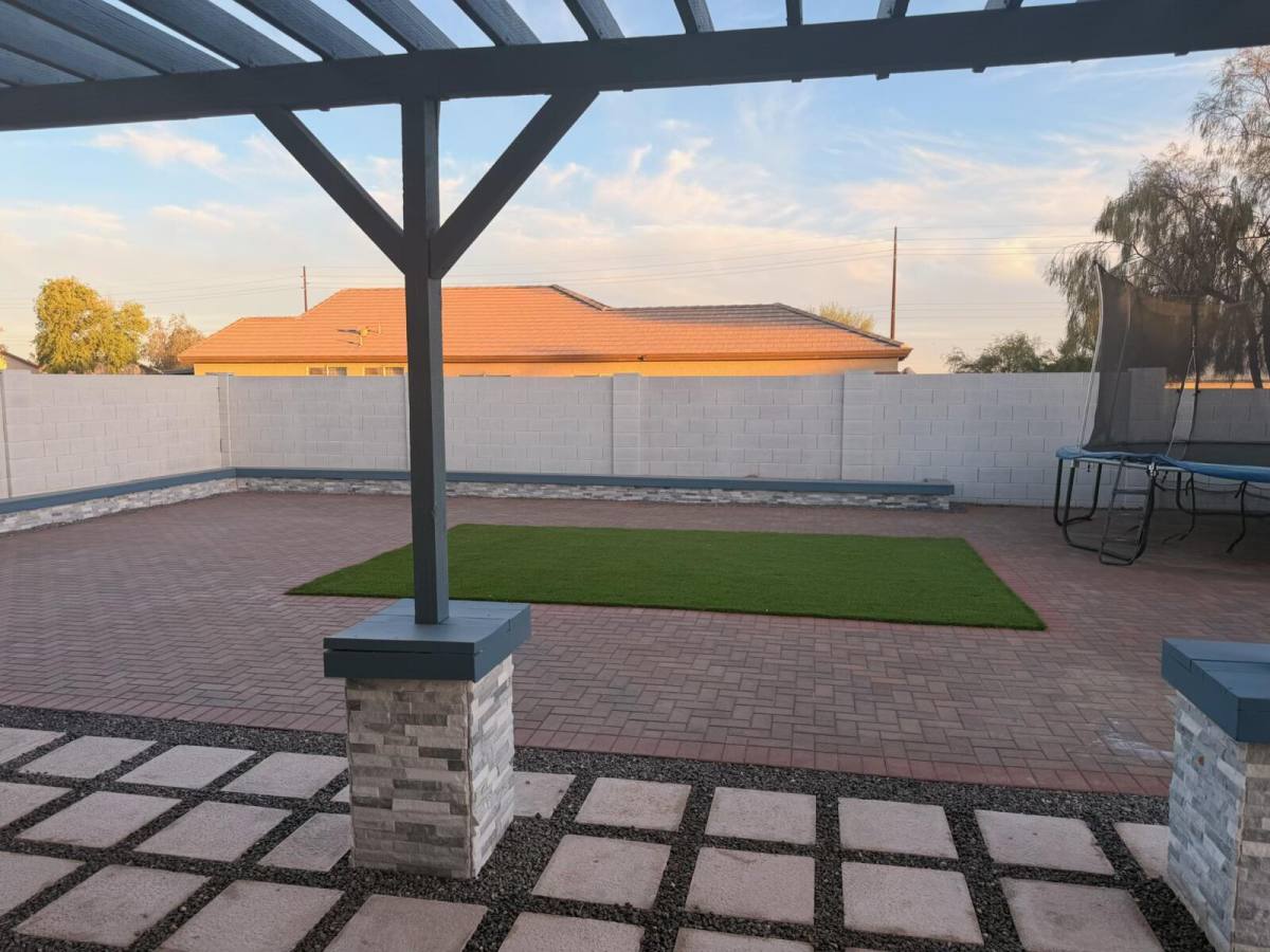 House for rent at 3907 E Pinto Valley Rd, San Tan Valley, AZ 85143