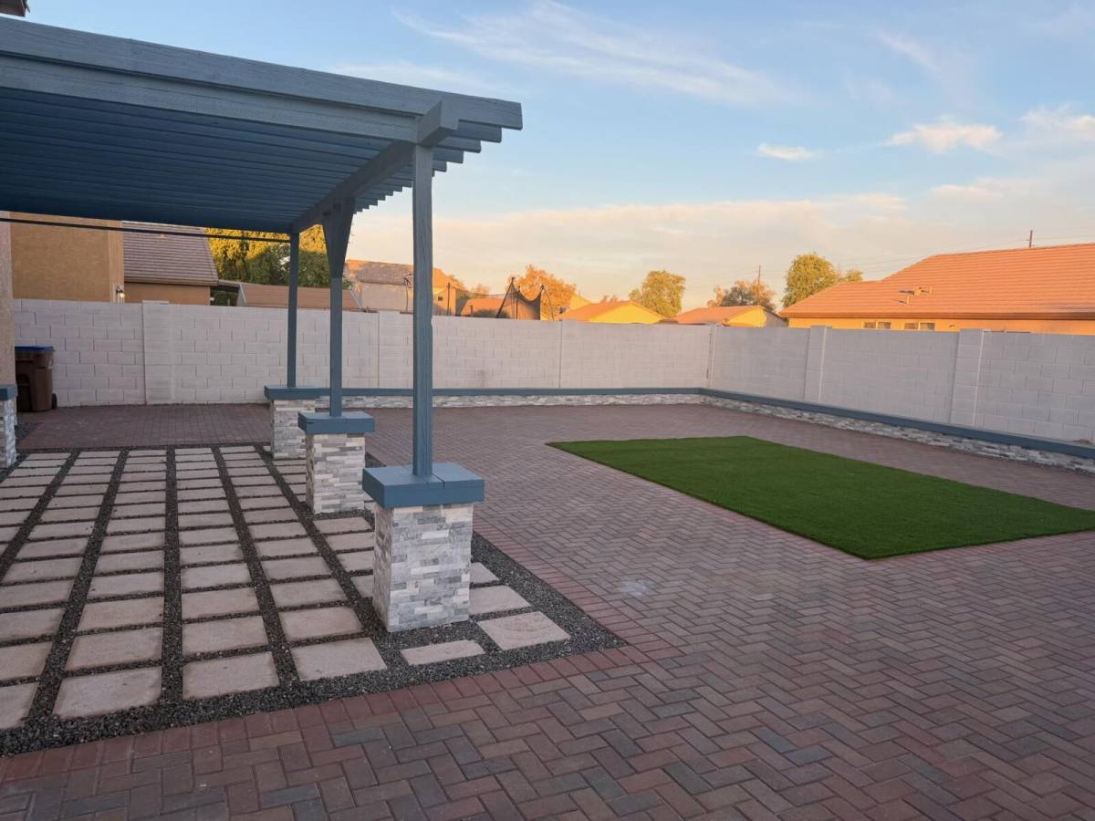 House for rent at 3907 E Pinto Valley Rd, San Tan Valley, AZ 85143