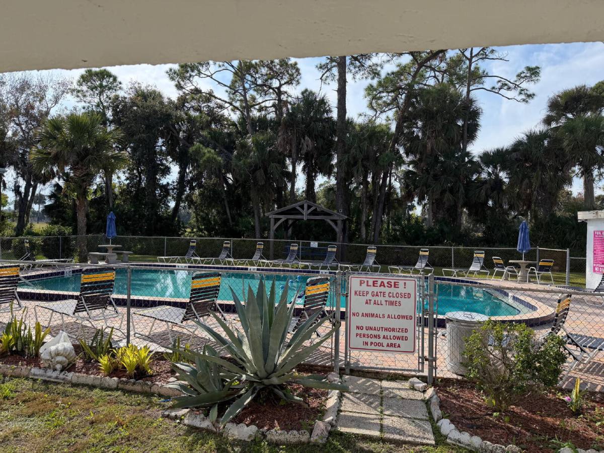 Apartment for rent at 1504 Virginia Ave #109, Daytona Beach, FL 32114