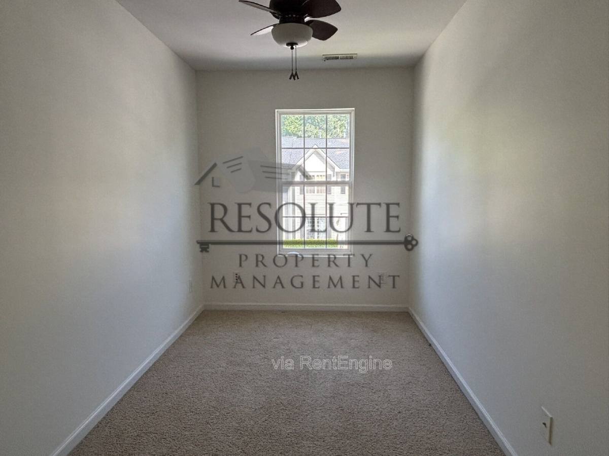 Townhouse for rent at 318 Anterbury Dr, Apex, NC 27502
