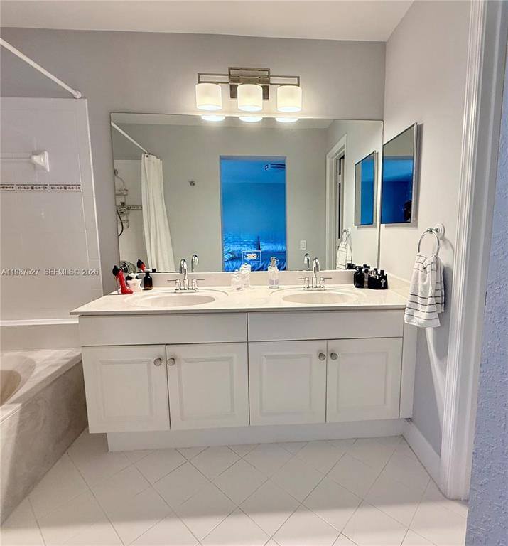 House for rent at 1392 Canary Island Dr, Fort Lauderdale, FL 33327