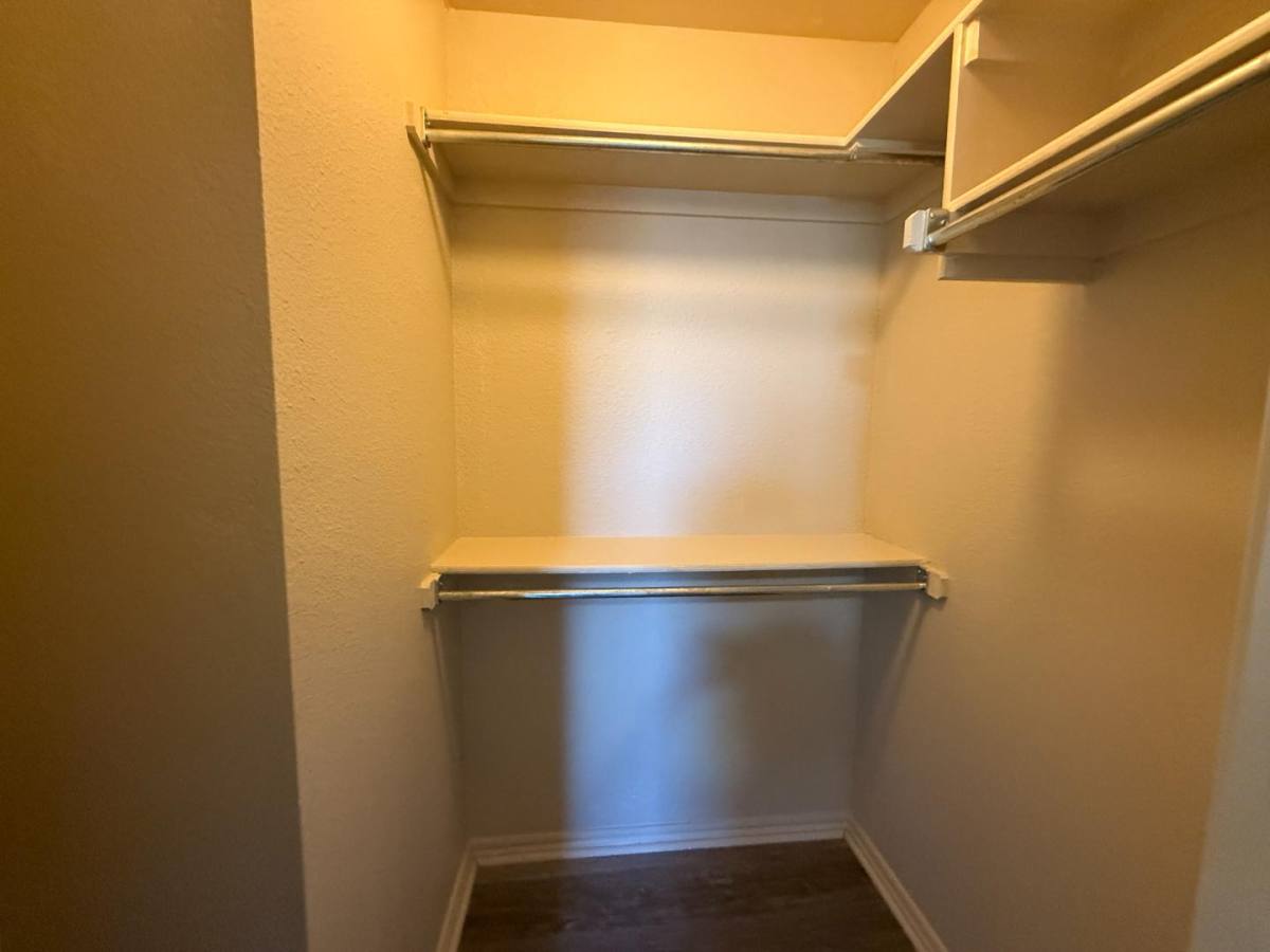 Apartment for rent at 13 Lombardy Place #15, Clinton, OK 73601