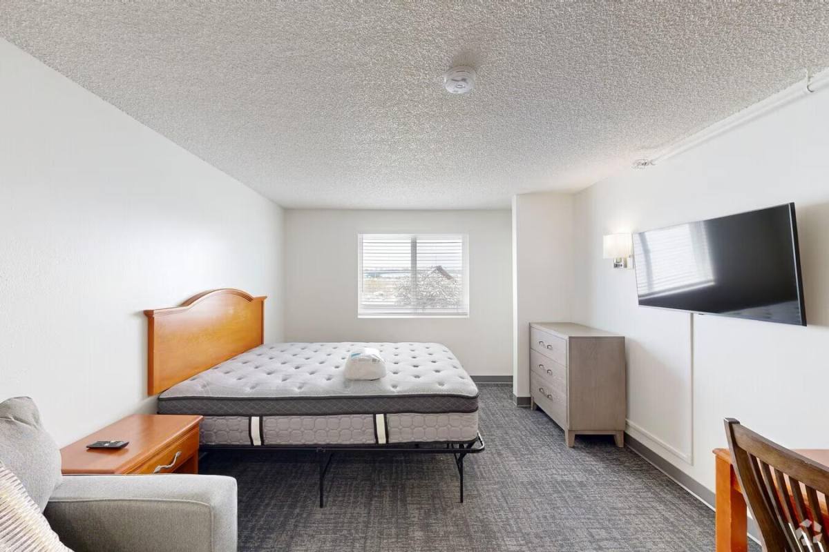 Apartment for rent at 70 Bear River Dr #231, Evanston, WY 82930