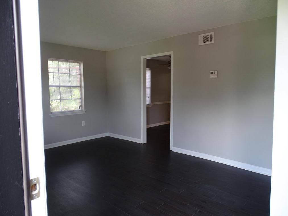 Apartment for rent at Brandywine Townhomes, 202 St James Ave, Goose Creek, SC 29445