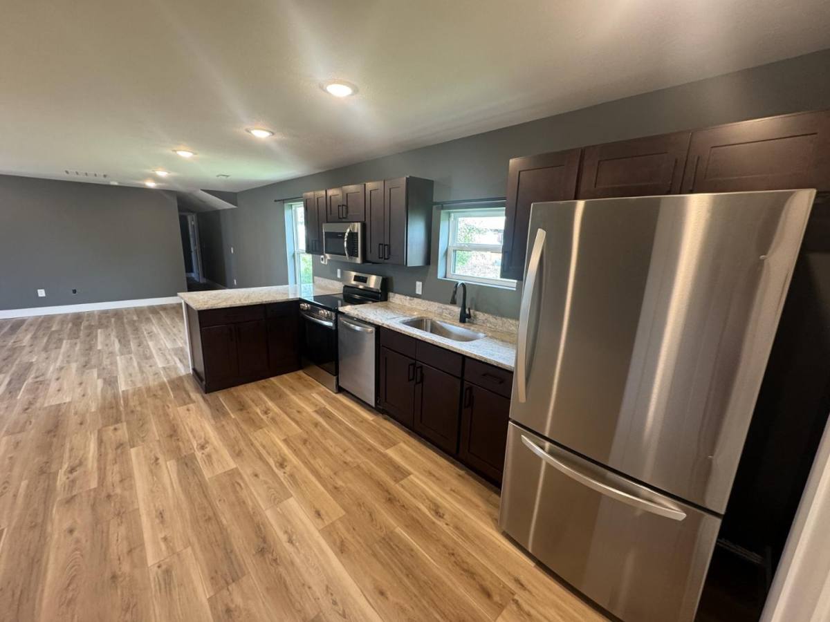 Apartment for rent at 126 E Jefferson St, Tipton, IN 46072