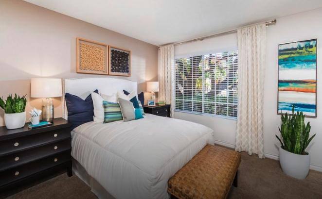 Apartment for rent at Sollazzo Apartment Homes, 8506 Villa La Jolla Dr, La Jolla, CA 92037