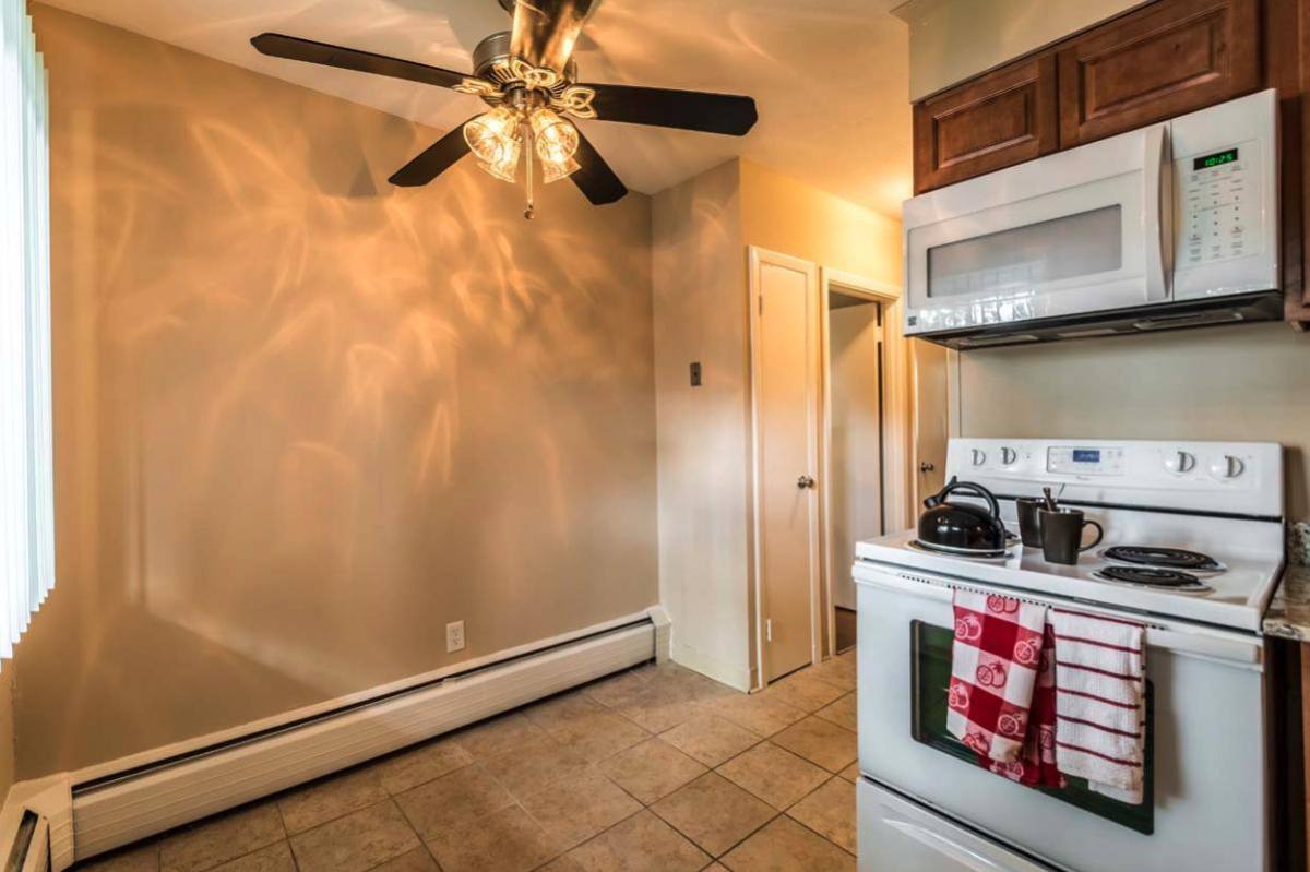 Apartment for rent at Woodridge Manor Apartment Homes, 430 Meshanticut Valley Parkway, Cranston, RI 02920