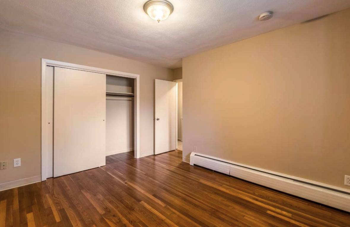 Apartment for rent at Woodridge Manor Apartment Homes, 430 Meshanticut Valley Parkway, Cranston, RI 02920