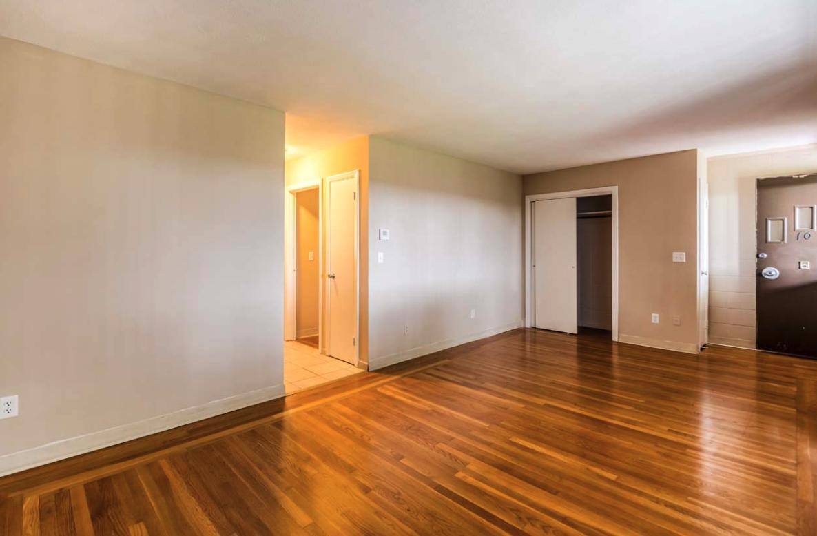 Apartment for rent at Woodridge Manor Apartment Homes, 430 Meshanticut Valley Parkway, Cranston, RI 02920