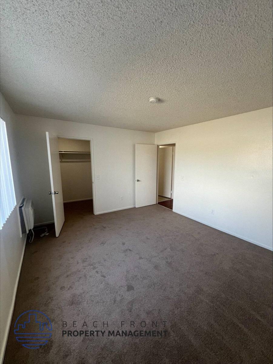 Apartment for rent at 633 Broad Ave, Wilmington, CA 90744