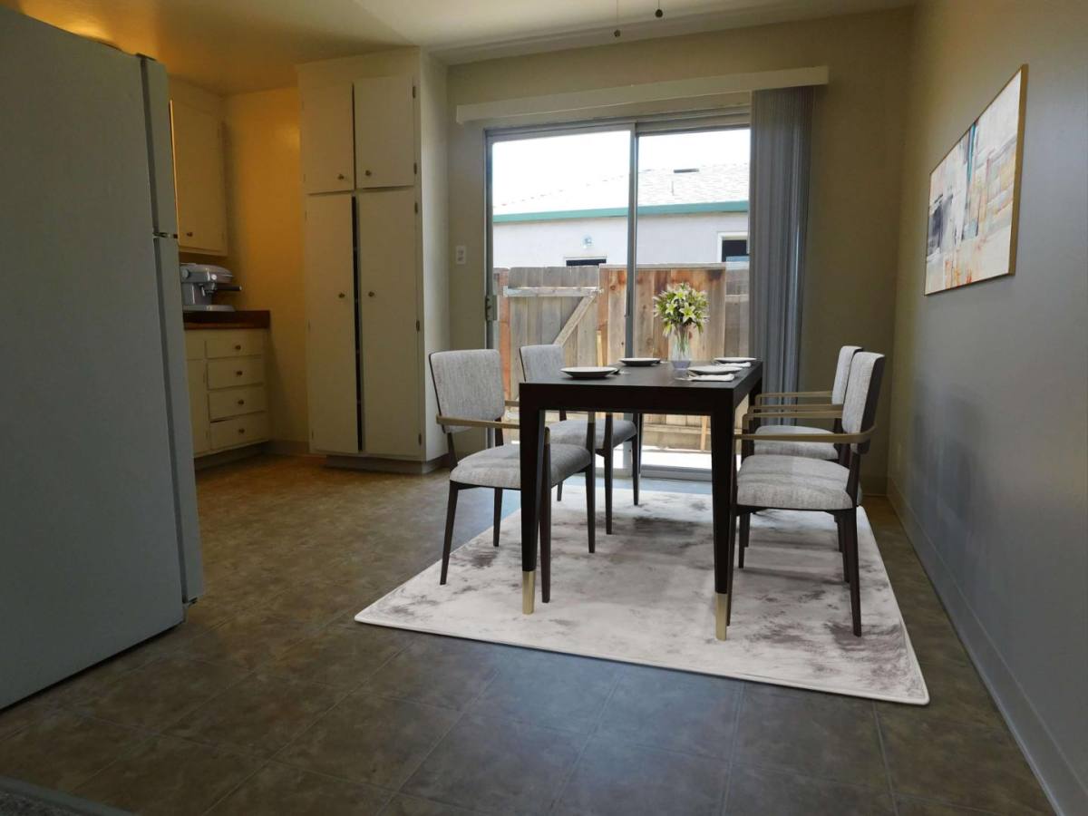 Townhouse for rent at 21371 Garden Ave, Hayward, CA 94541