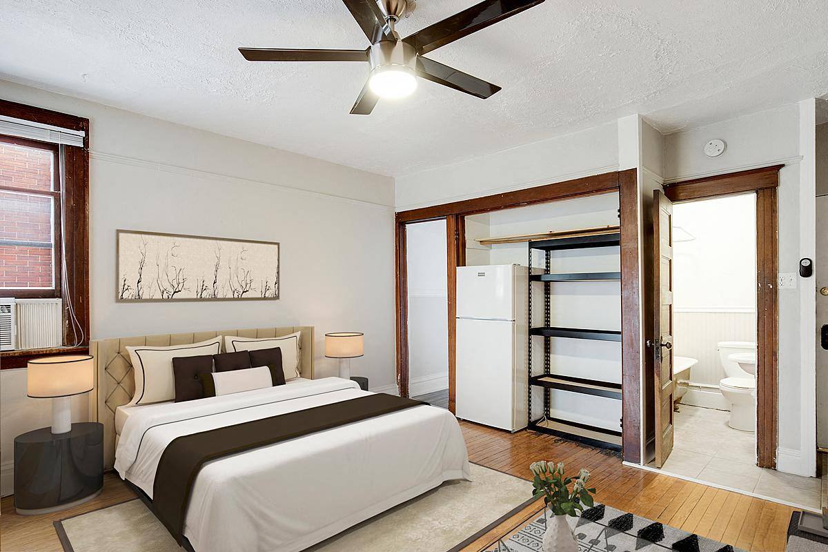 Apartment for rent at 428 S Sherman St, Denver, CO 80209