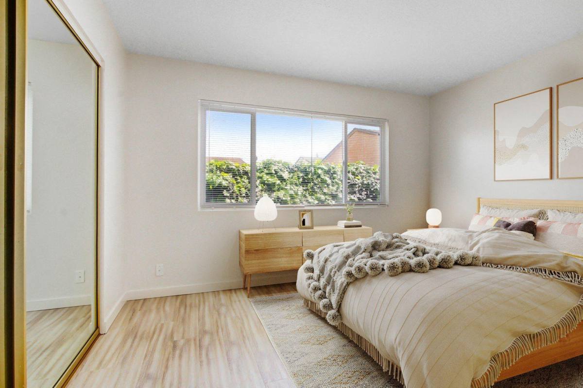 Apartment for rent at 3098 Channel Dr #212, Ventura, CA 93003