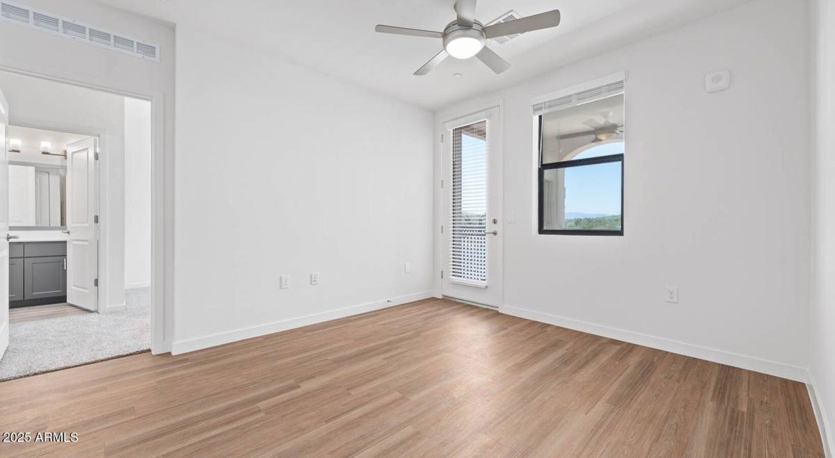 Apartment for rent at 5885 S 32nd St, Phoenix, AZ 85040