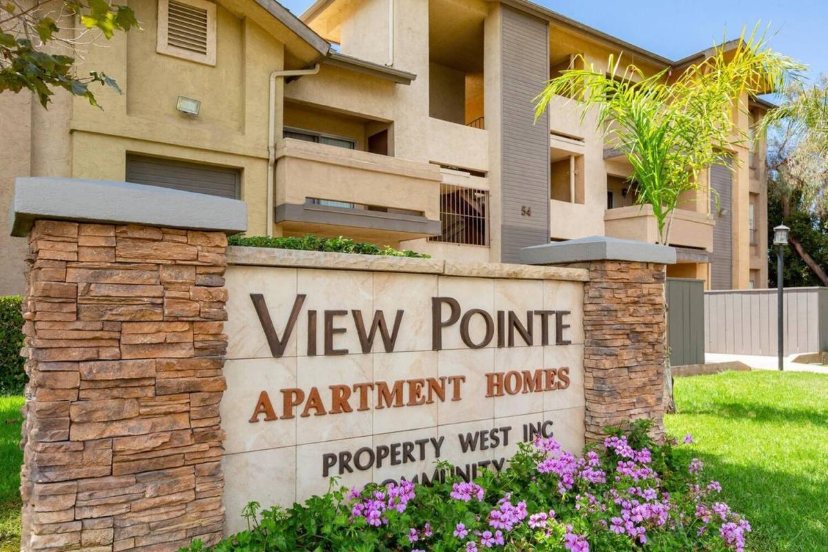 Apartment for rent at View Pointe Apartment Homes, 54 Woodlawn Ave, Chula Vista, CA 91910