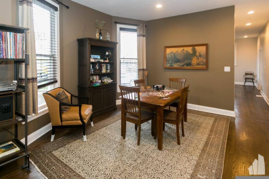 Apartment for rent at 2506 W Argyle St #2, Chicago, IL 60625