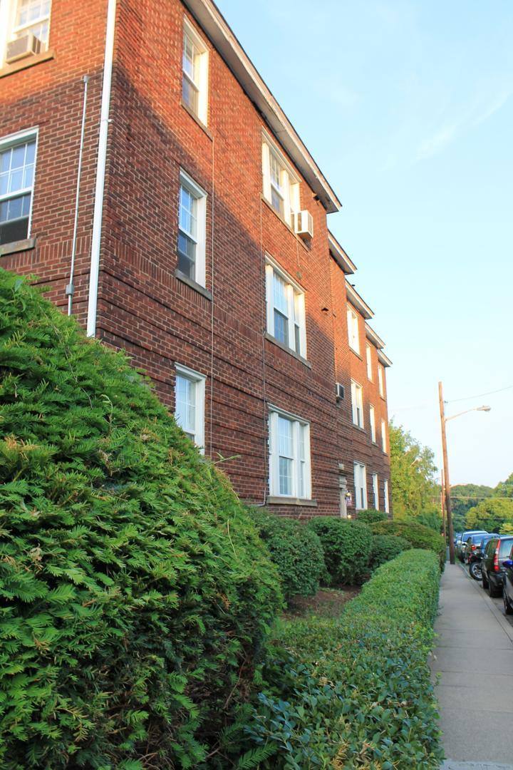 Apartment for rent at 5536 Kamin St, Pittsburgh, PA 15217