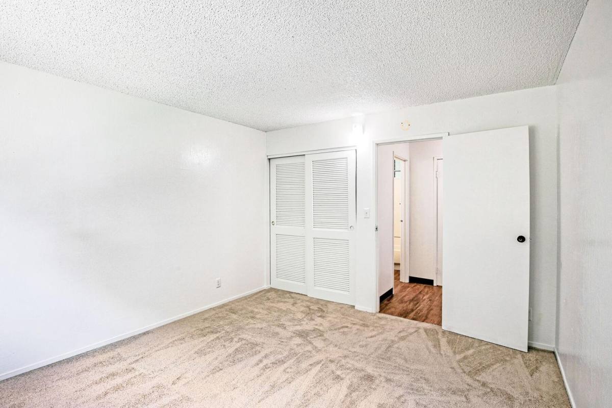 Apartment for rent at Waimanalo, 41-545 Hihimanu St #24, Waimanalo, HI 96795
