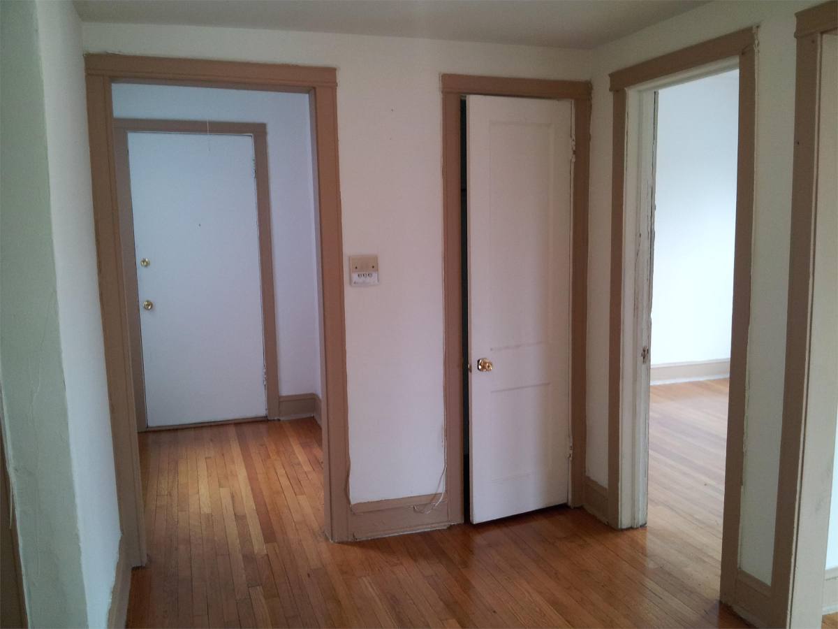 House for rent at 903-909 W 76th #907-2, Chicago, IL 60620