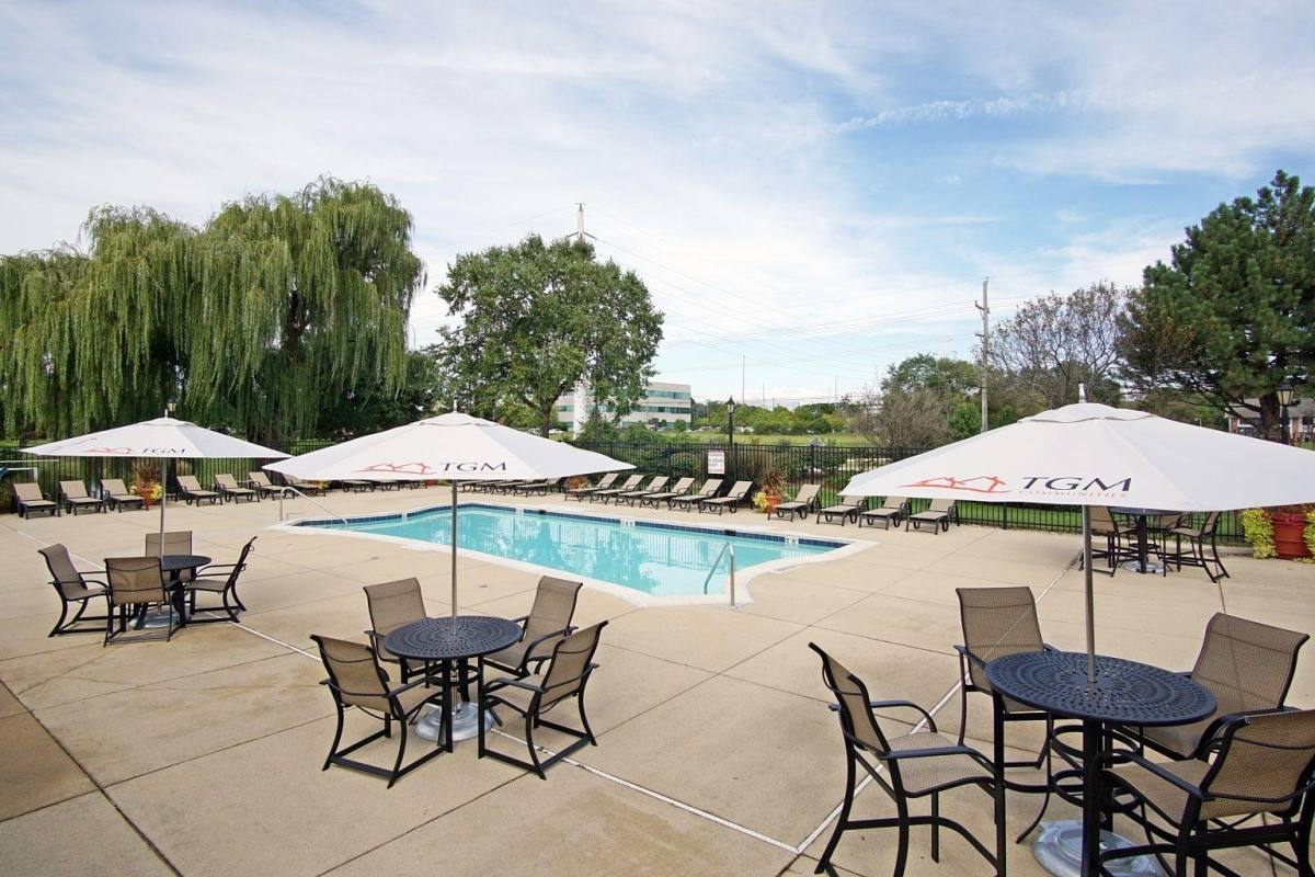 Townhouse for rent at 1511 Westminster Dr #106, Naperville, IL 60563