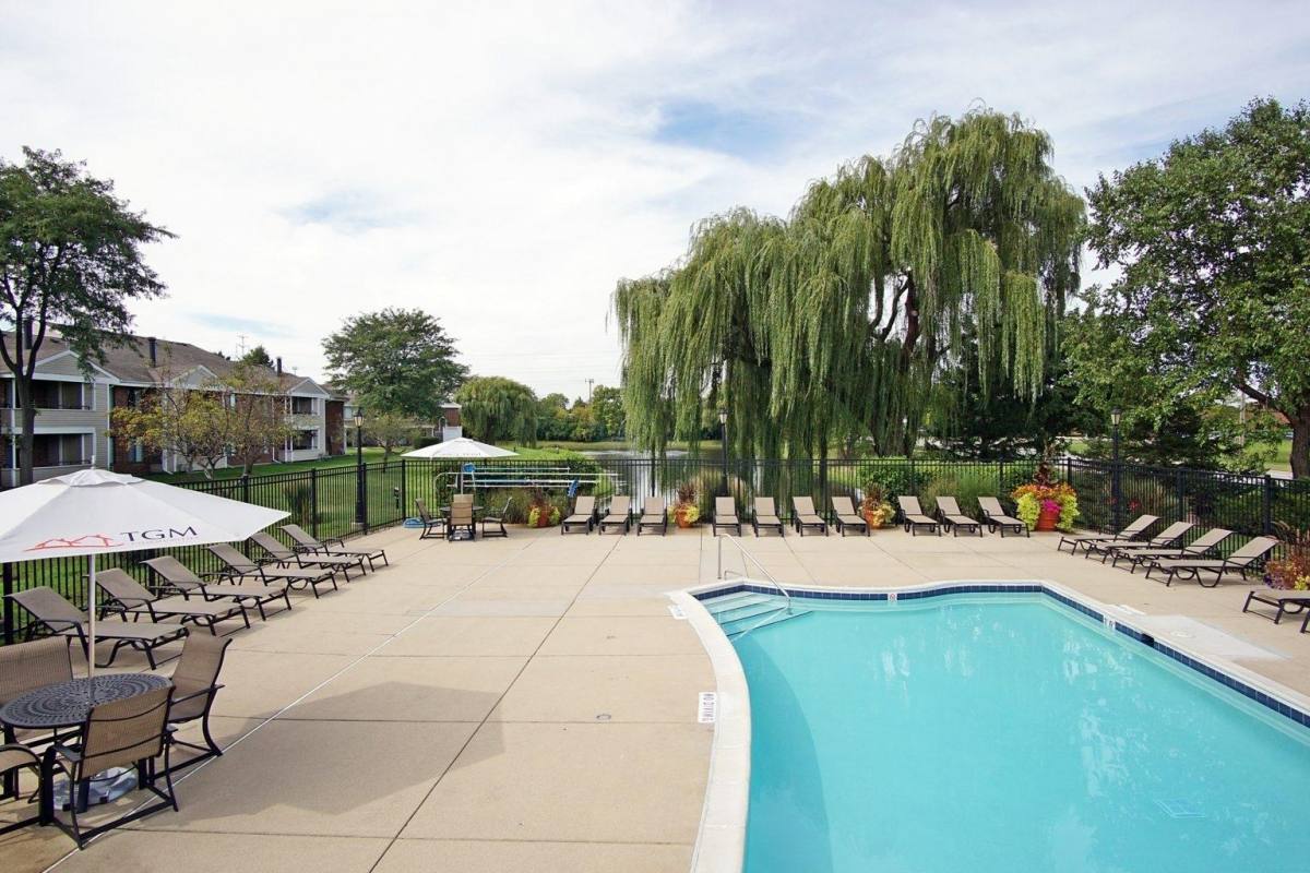 Townhouse for rent at 1511 Westminster Dr #106, Naperville, IL 60563