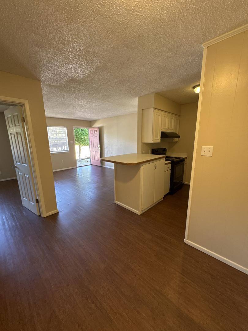 Townhouse for rent at Green Forest, 3801 Magnolia St, Texarkana, TX 75503