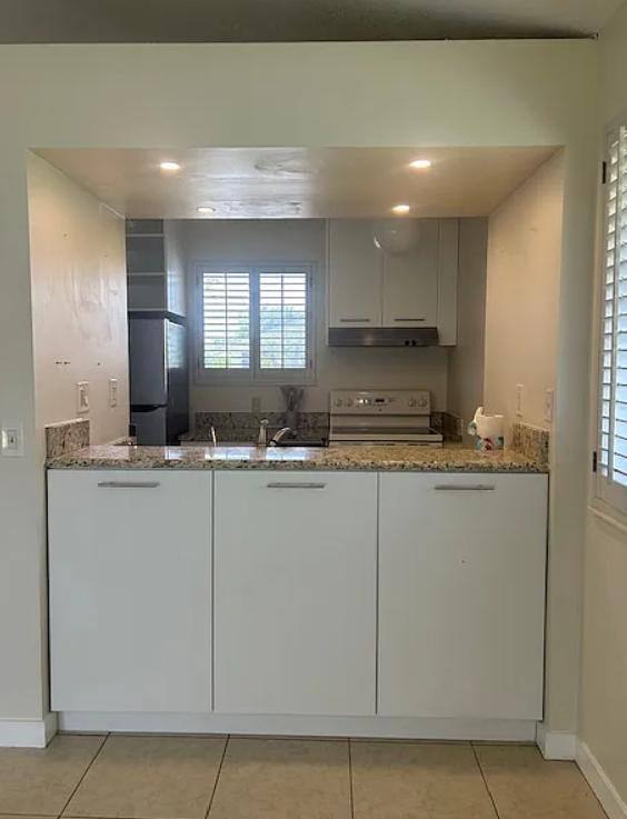 Apartment for rent at Club Cottages, 112 Club Dr, Palm Beach Gardens, FL 33418